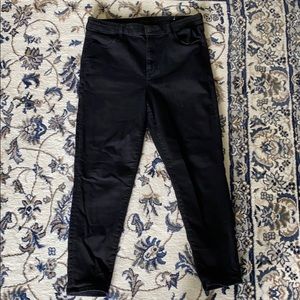 AE Black Curvy High Rise Jegging 14 Short